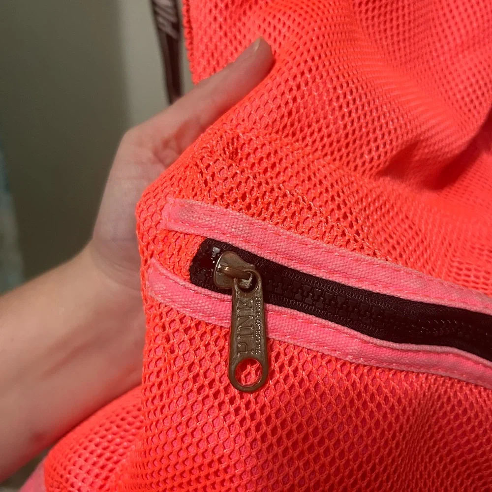 PINK By Victoria’s Secret Pink/Orange Mesh Book Bag with Zip Closure - Picture 5 of 13